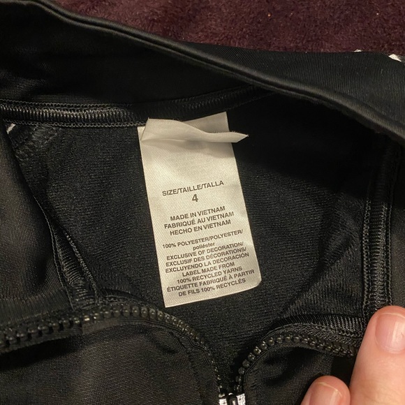 4T adidas tracksuit - Picture 5 of 14